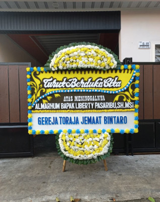 Papan Bunga Duka di Gadang