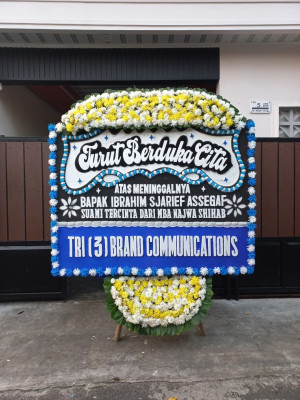Papan Bunga Duka di Gadang
